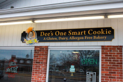 Dee's One Smart Cookie